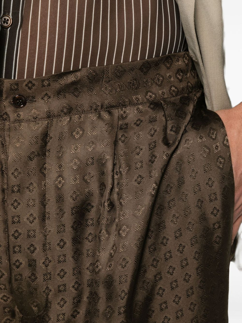 button-fastening trousers 5