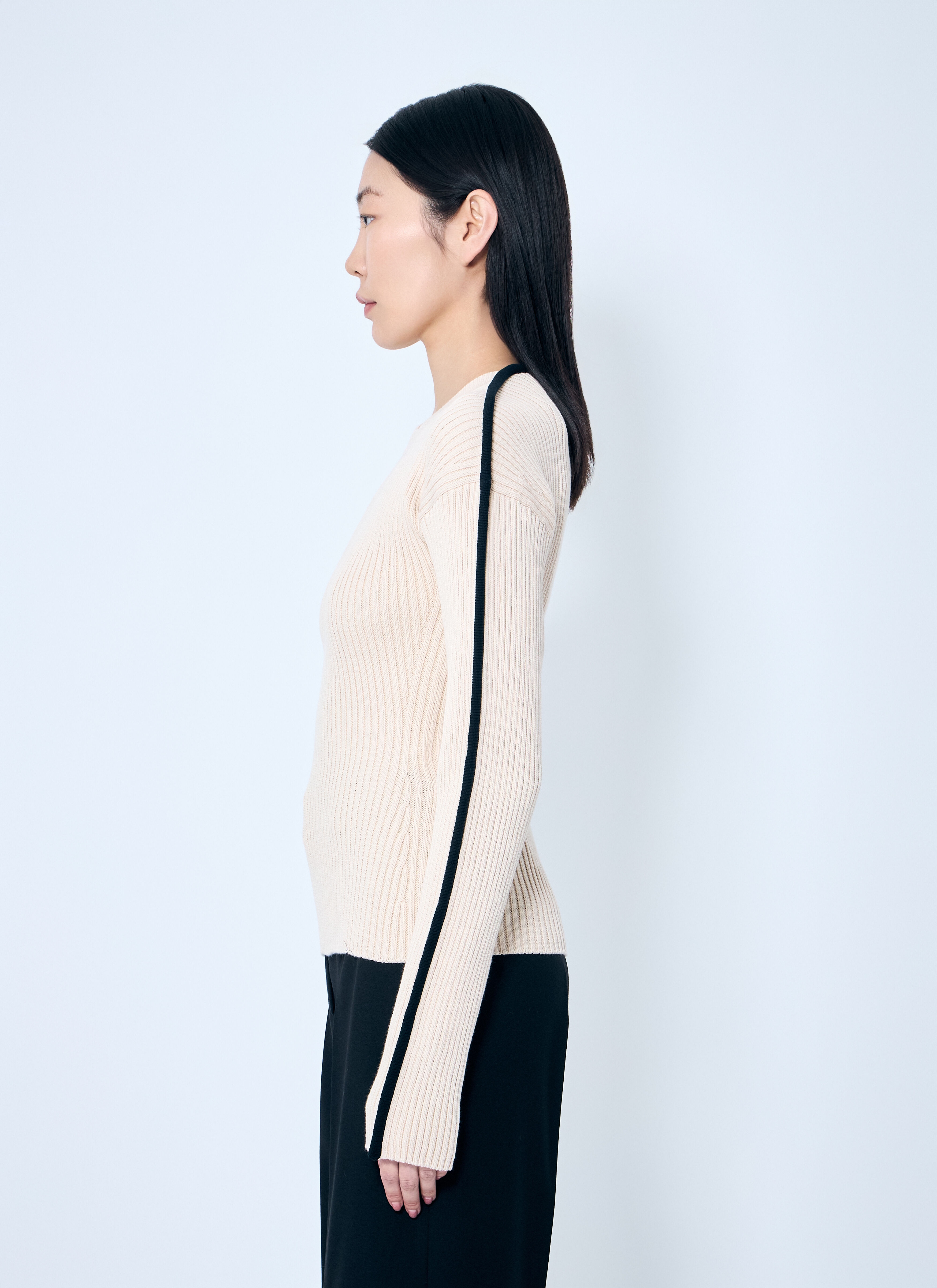 Stretch Fitted Sweater - 3