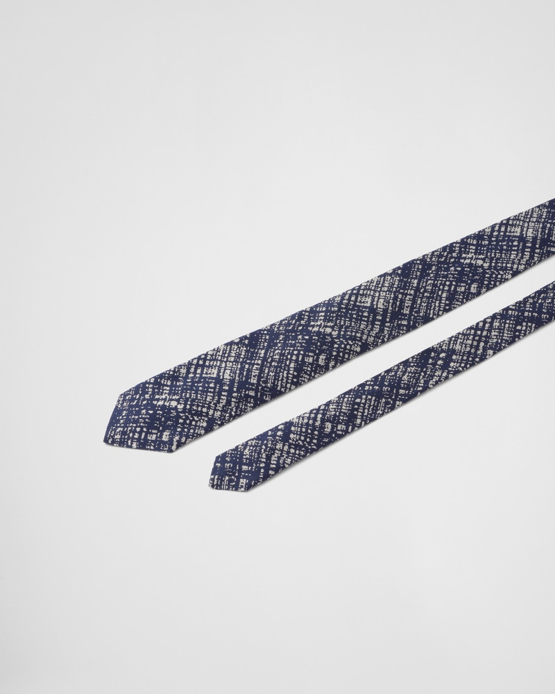 Micro-print silk tie 3