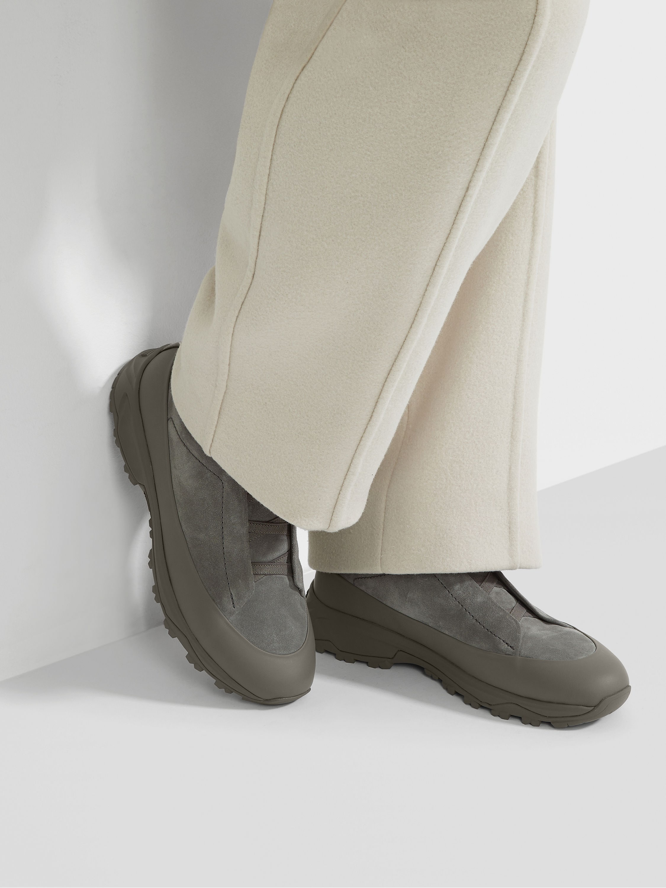 GREY SUEDE AND LEATHER TRIPLE STITCH™ MONTE SNEAKERS - 2