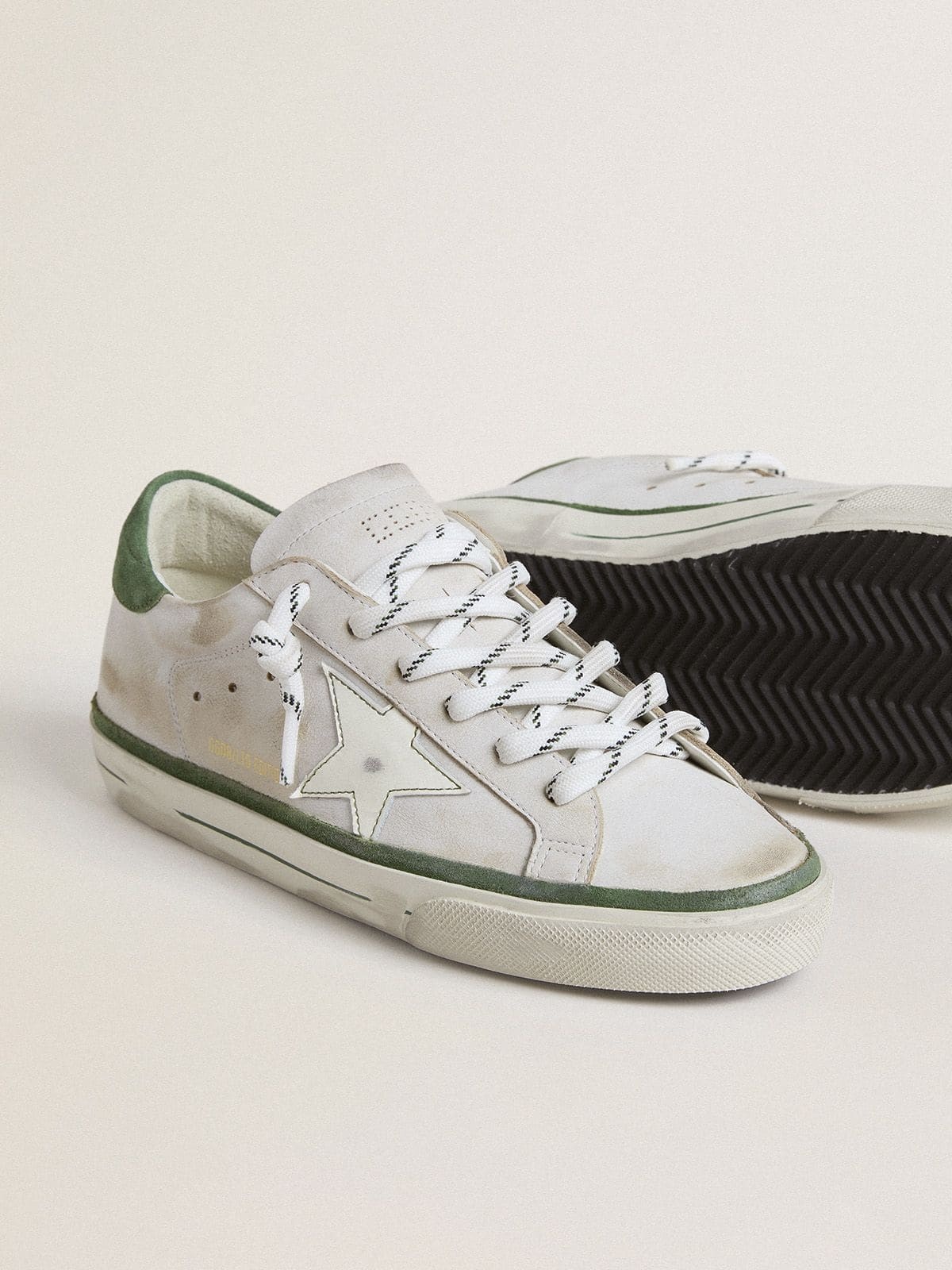 Super-Star LTD with white leather star and green suede heel tab - 3
