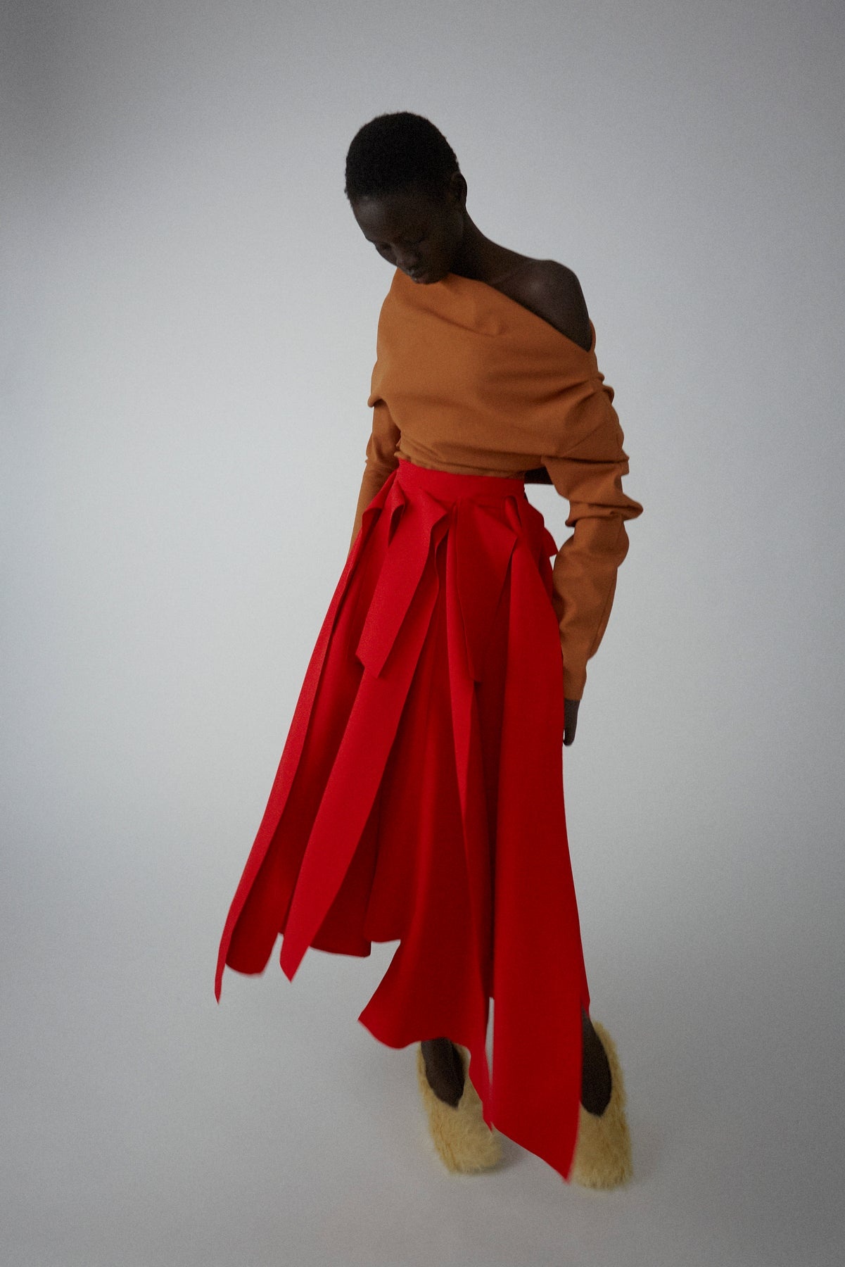 MULTIPLE ASYMMETRIC PANELS SKIRT RED - 7