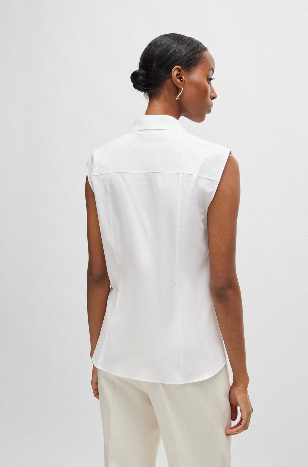 SLEEVELESS BLOUSE IN STRETCH-COTTON CANVAS - 5