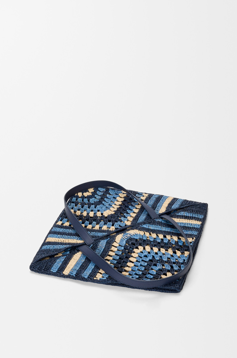 XL Puzzle Fold tote in raffia 6