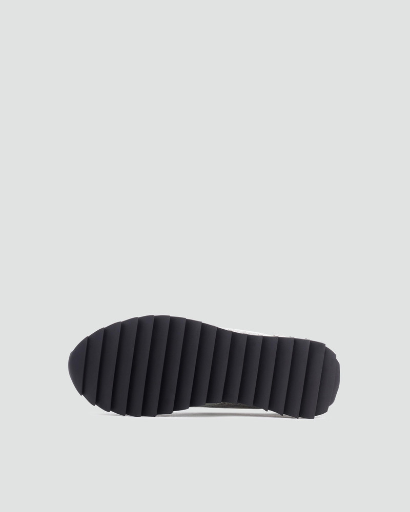 Retro Runner - Chenille
Low Top Sneaker 5