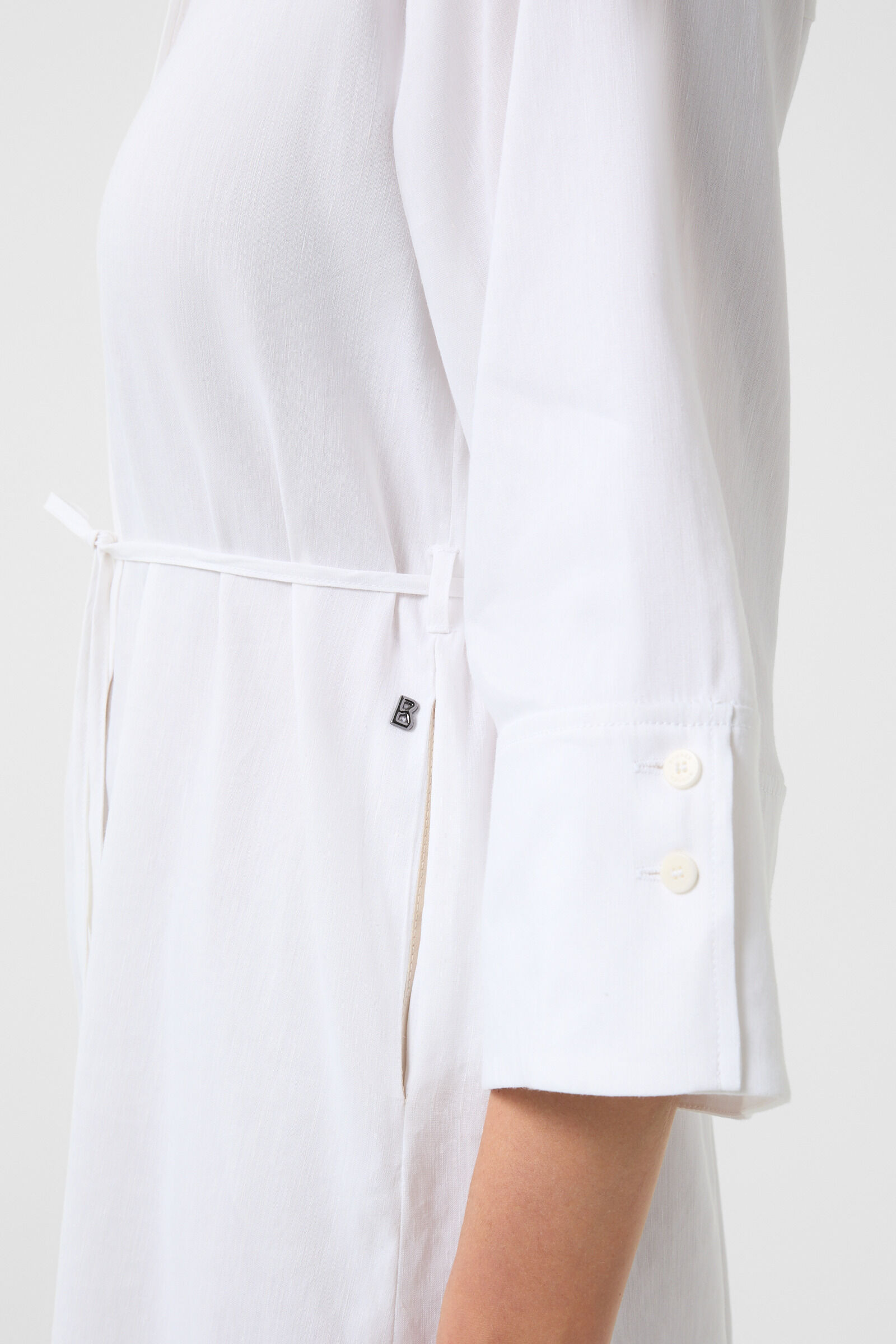 Reika shirt dress in White - 5