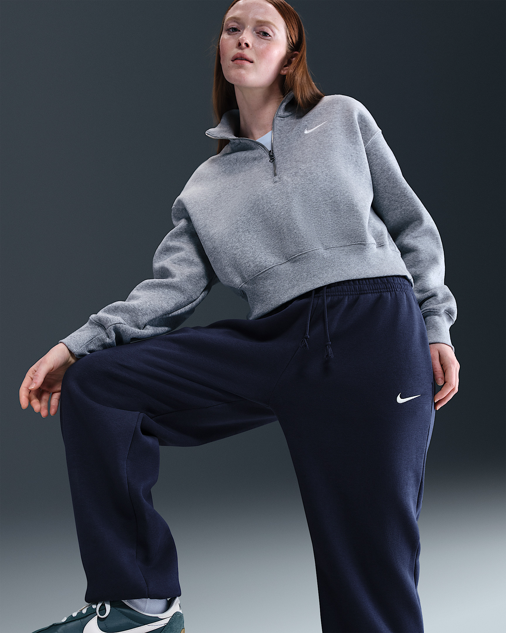 Nike Sportswear Phoenix Fleece Women's High-Waisted Oversized Sweatpants - 5