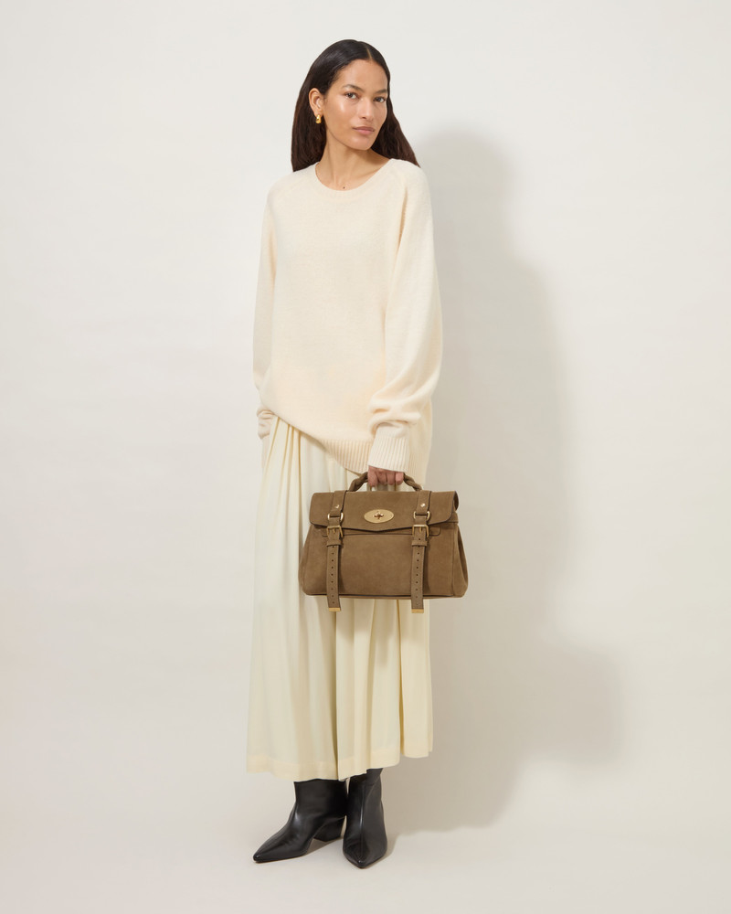 Mulberry Alexa
Salcombe Sand Suede outlook