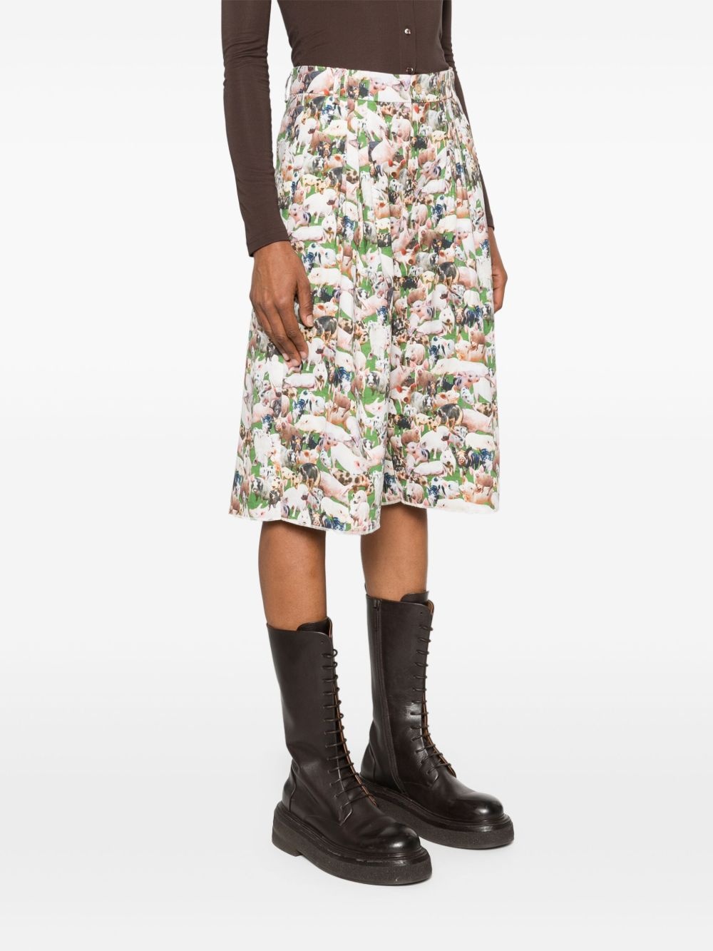 pigs-print pleated shorts - 3