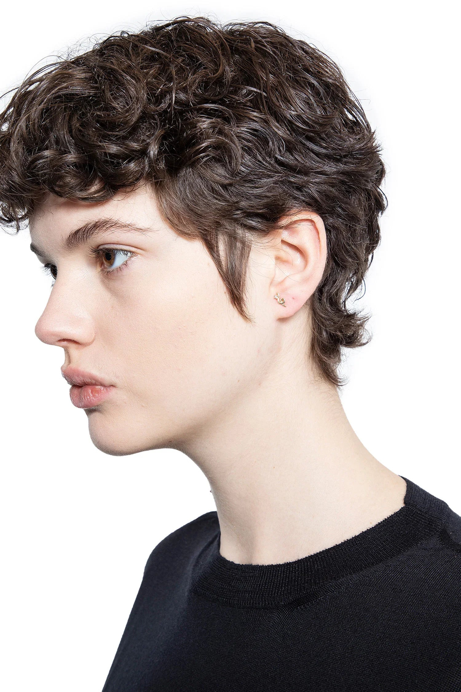 One-Diamond-Mini-Loop-Single-Earring - 4