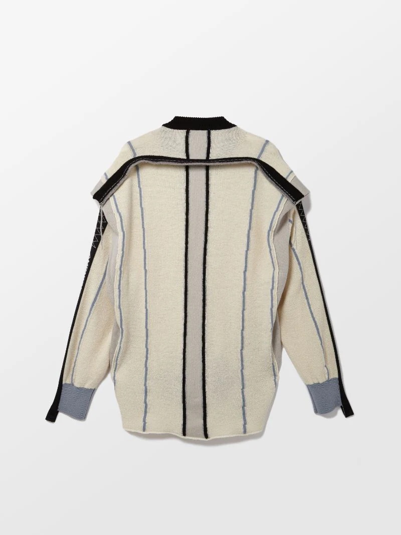 FOLDING KNIT SWEATER - 9