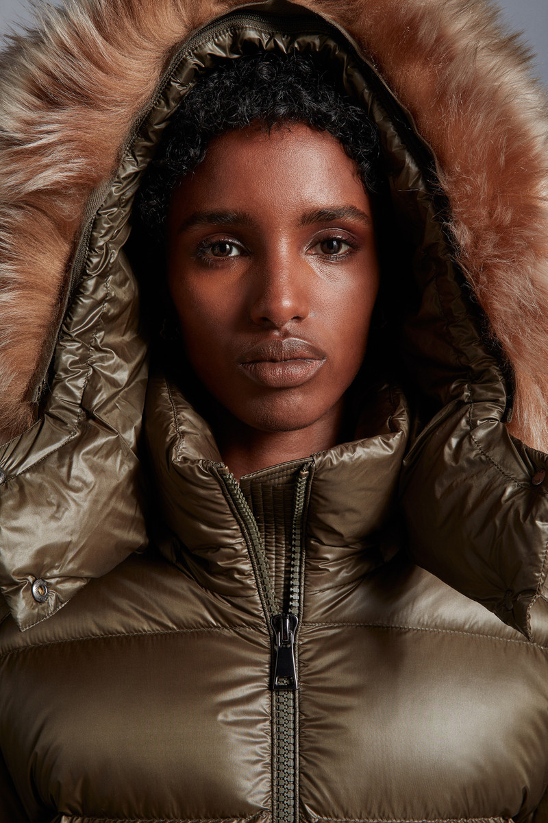 Moncler Mairefur Short Down Jacket - I20931A00187595ZZ838 | REVERSIBLE