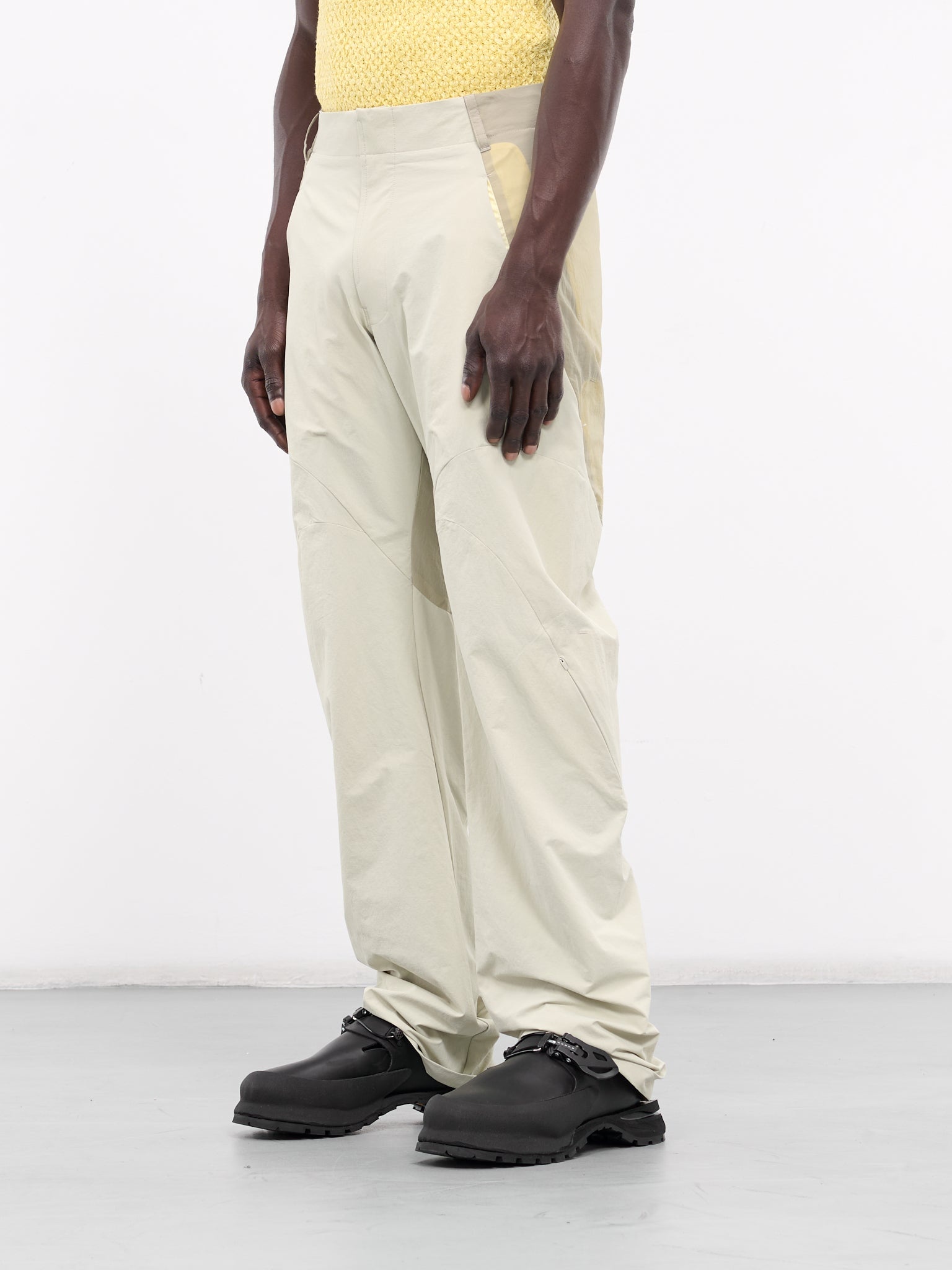 6.0 Trousers Center - 2