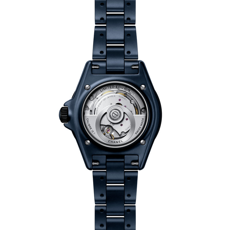 CHANEL J12 BLEU Watch Caliber 12.1, 38 MM outlook