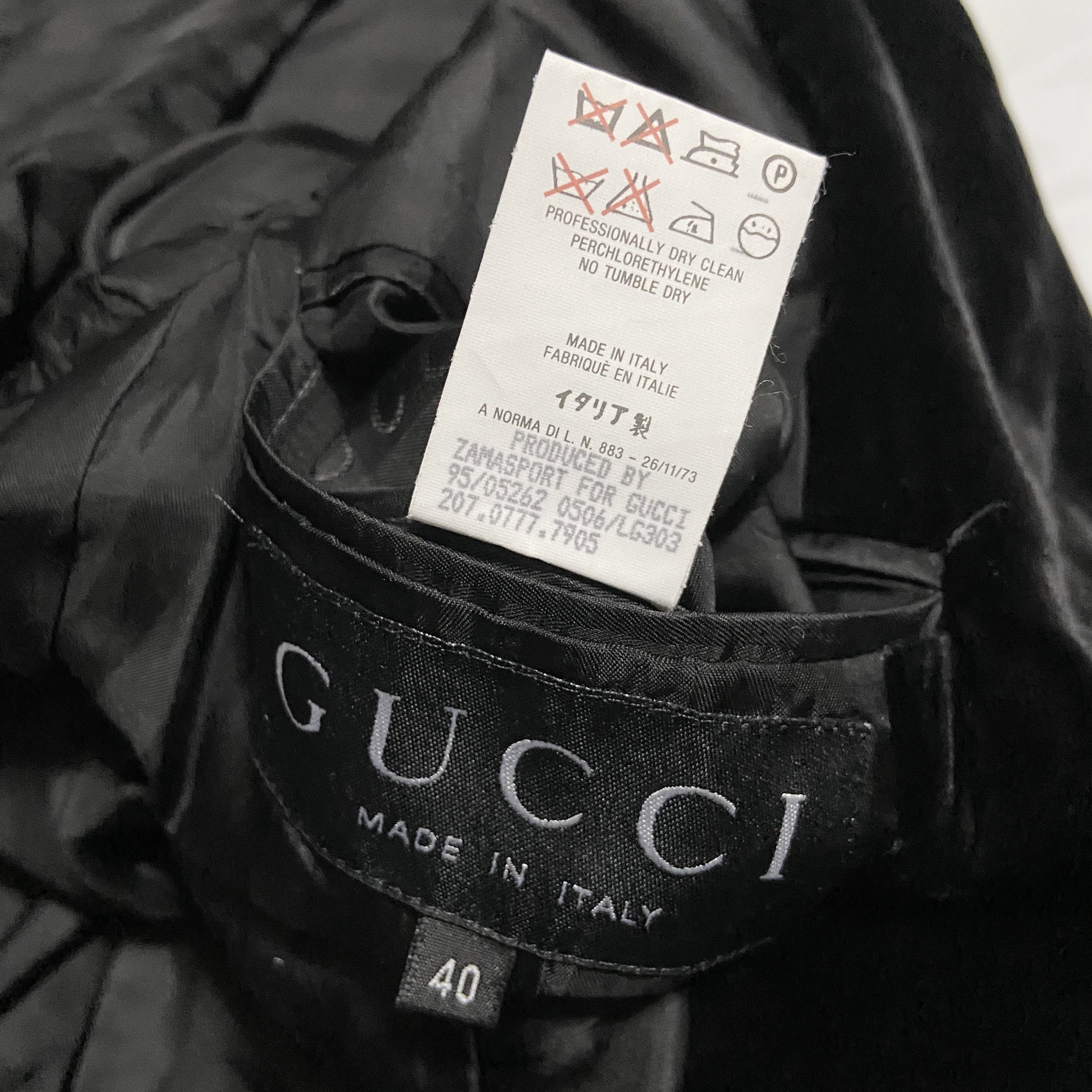 Gucci Fall 1995 Runway Velvet Double-Breasted Blazer 40 - 13