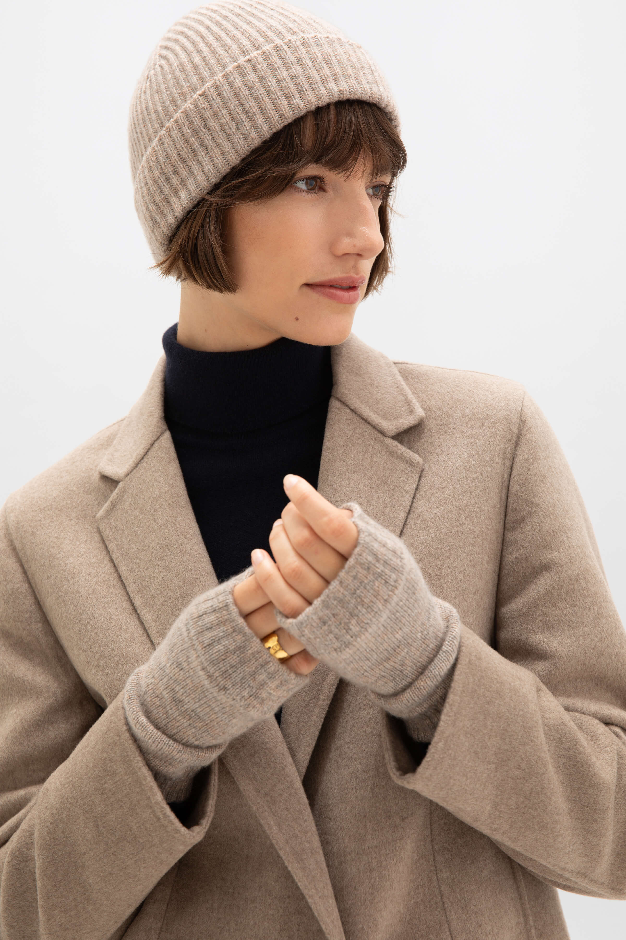 Ribbed Natural Cashmere Beanie - 4