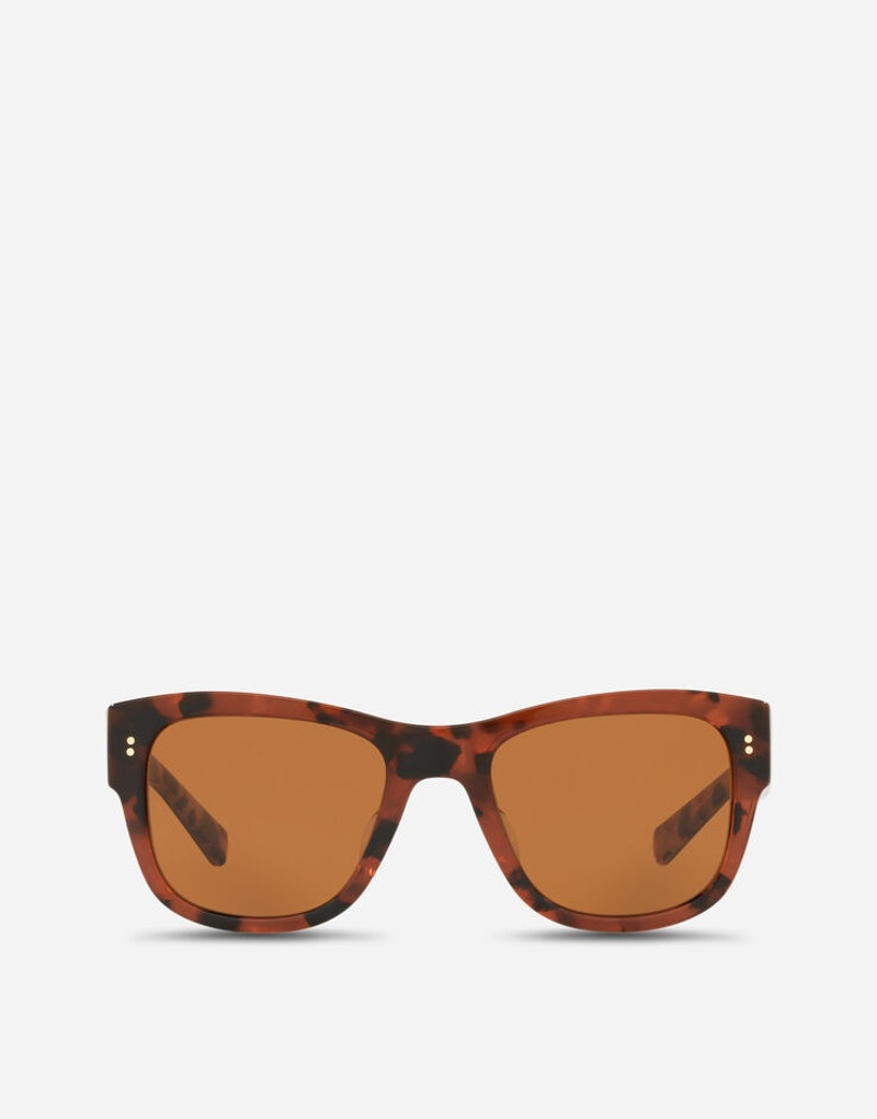 Eccentric sartorial sunglasses 1