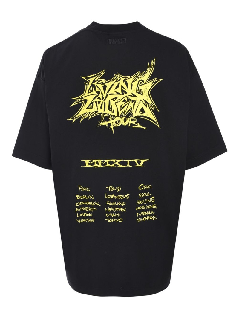 VETEMENTS Living Legend T-shirt outlook
