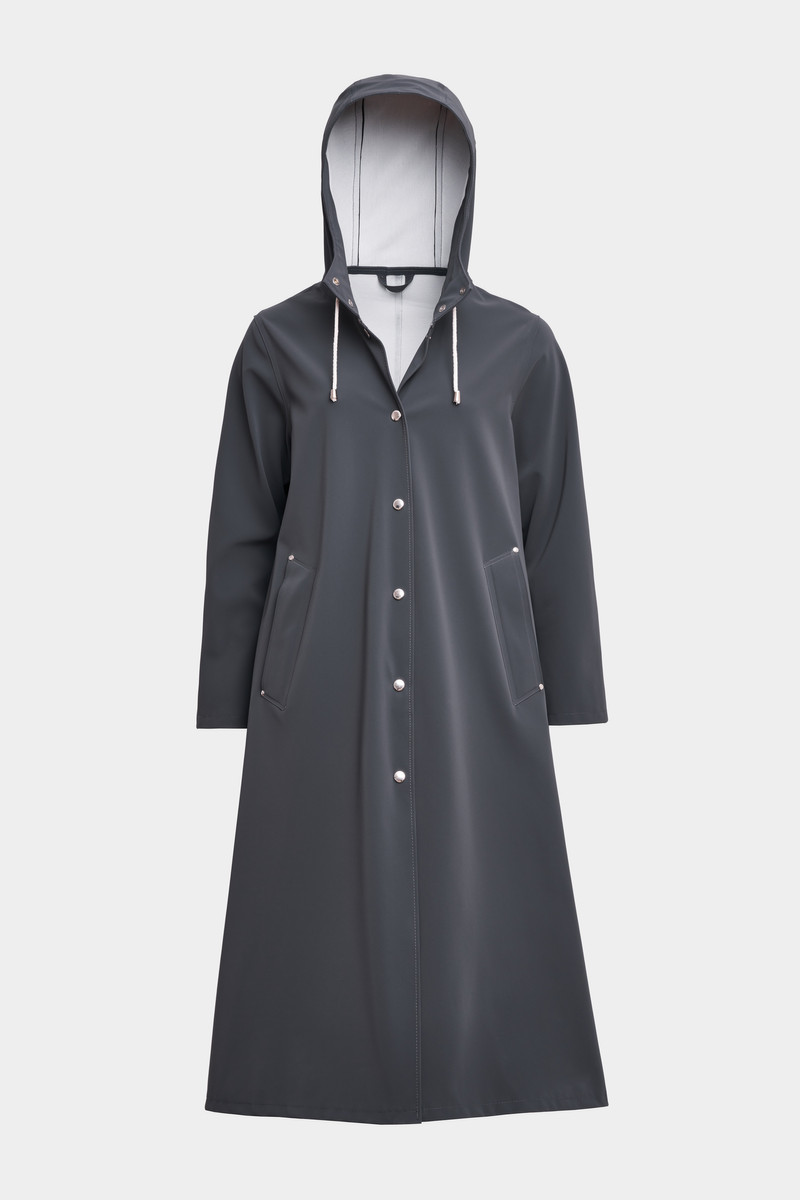 Mosebacke Long Matte Raincoat Charcoal 1