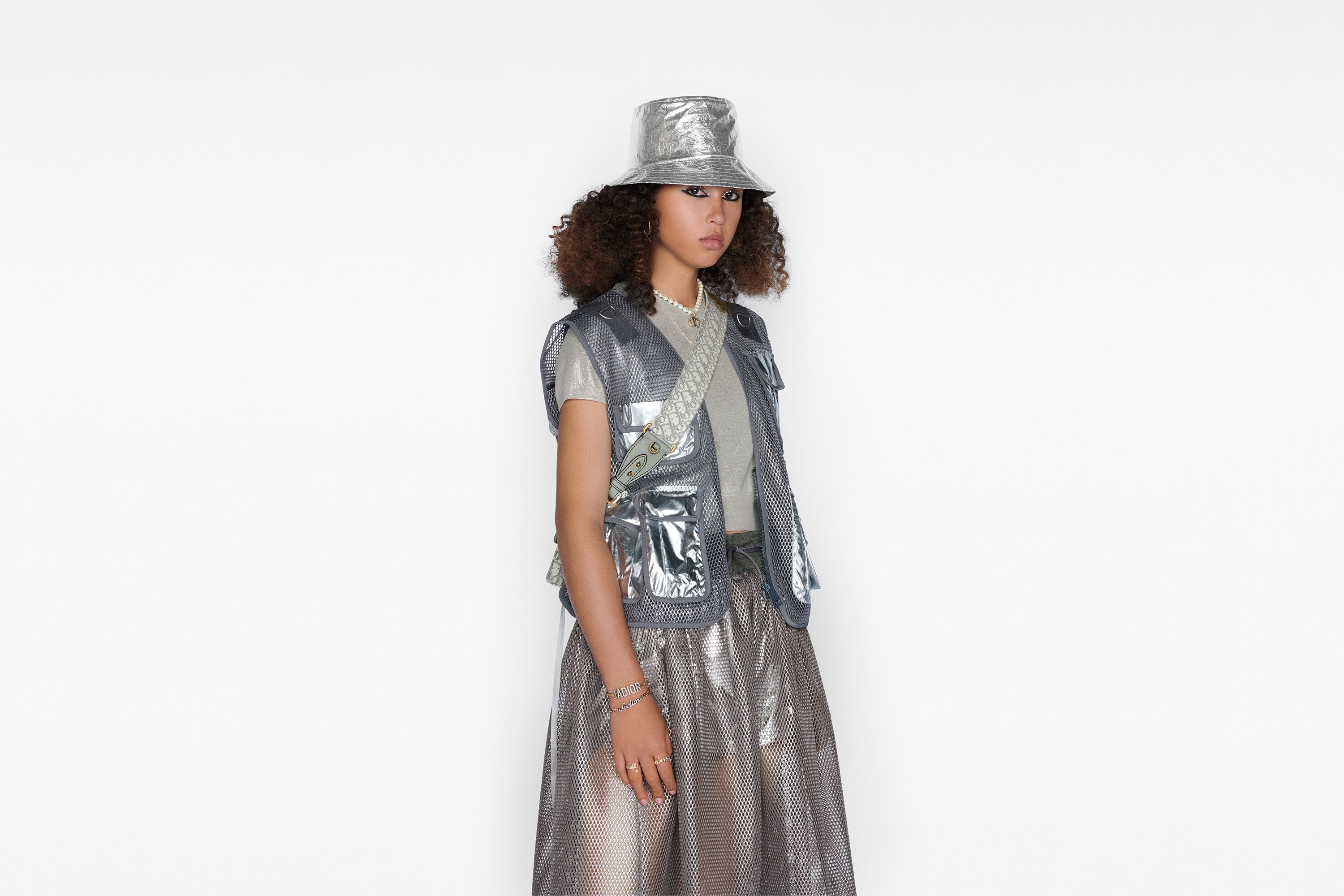 Reversible D-Metallic Small Brim Bucket Hat - 8