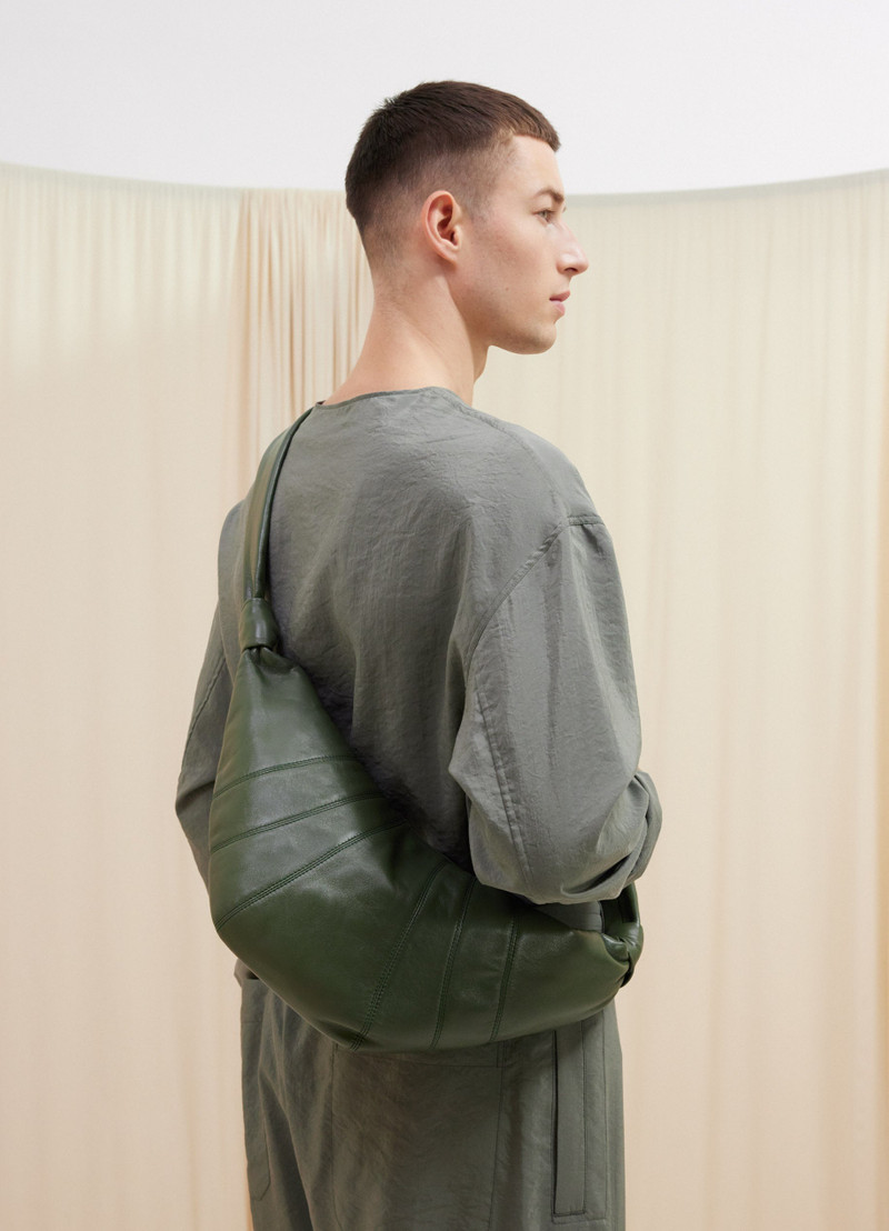 MEDIUM CROISSANT BAG 3