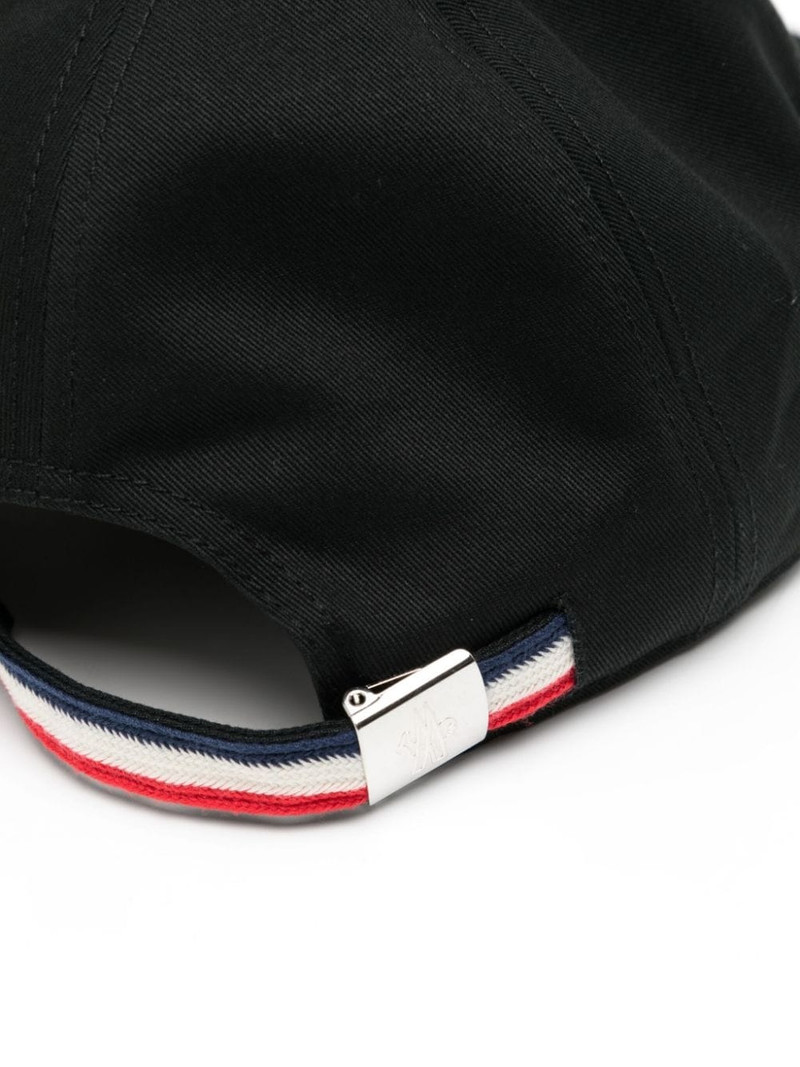 Moncler baseball cap outlook