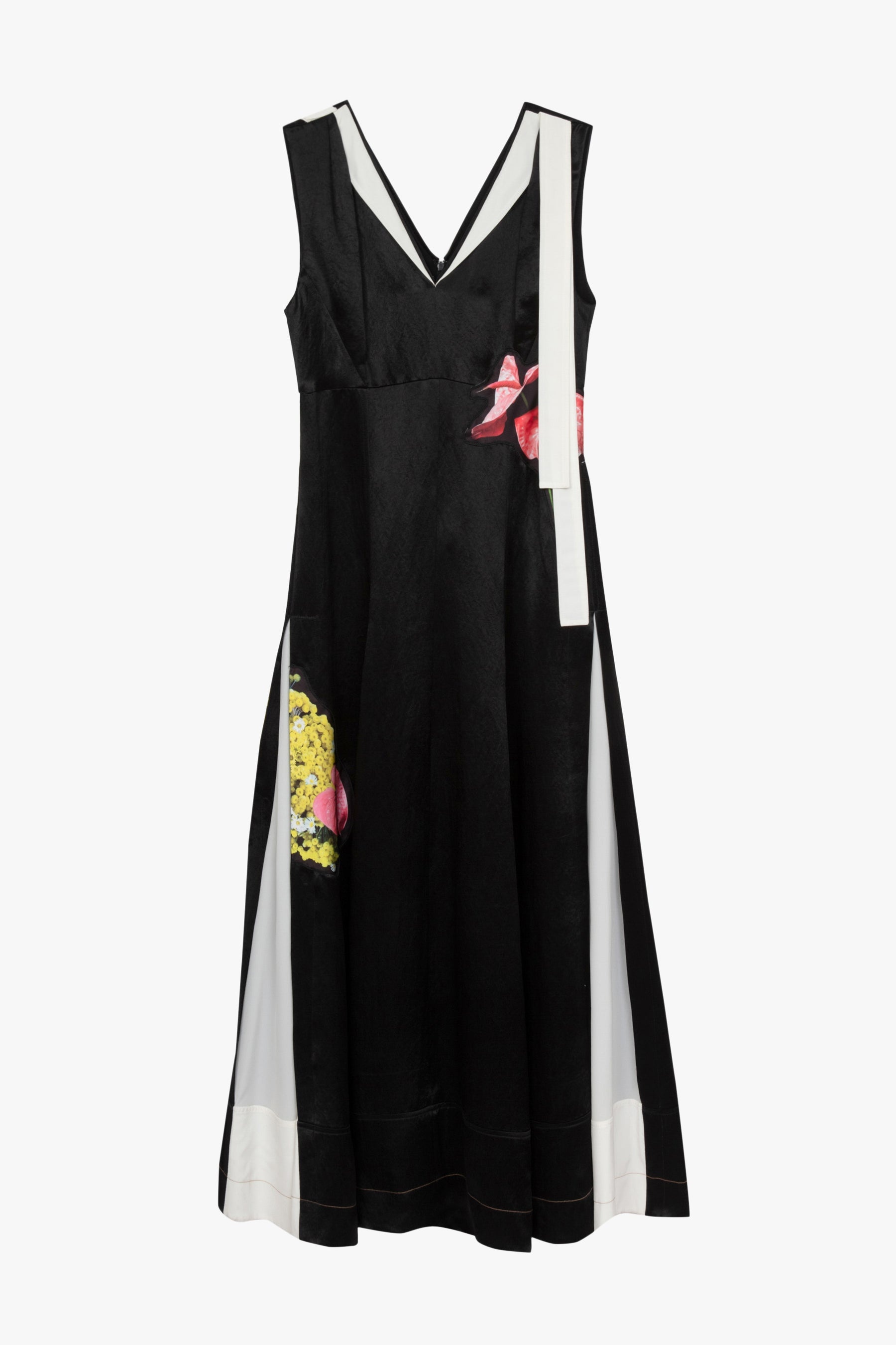 Floral Bouquet Appliqué Sleeveless Gown With Combo - 5