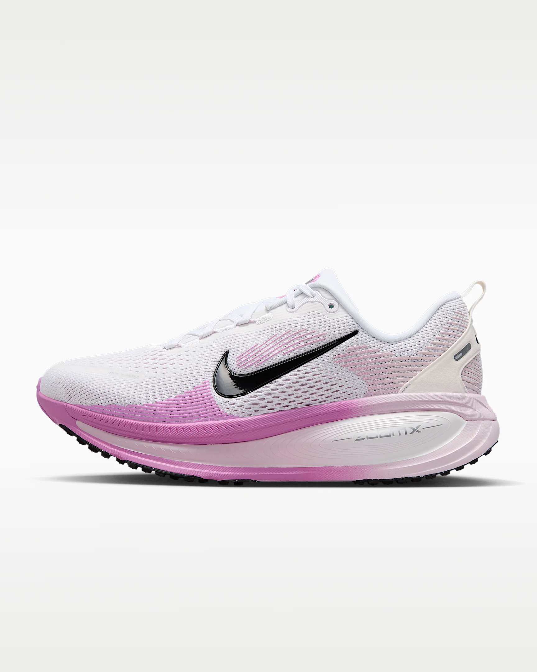 Nike Vomero 18 Women's Road Running Shoes (Wide) - 1