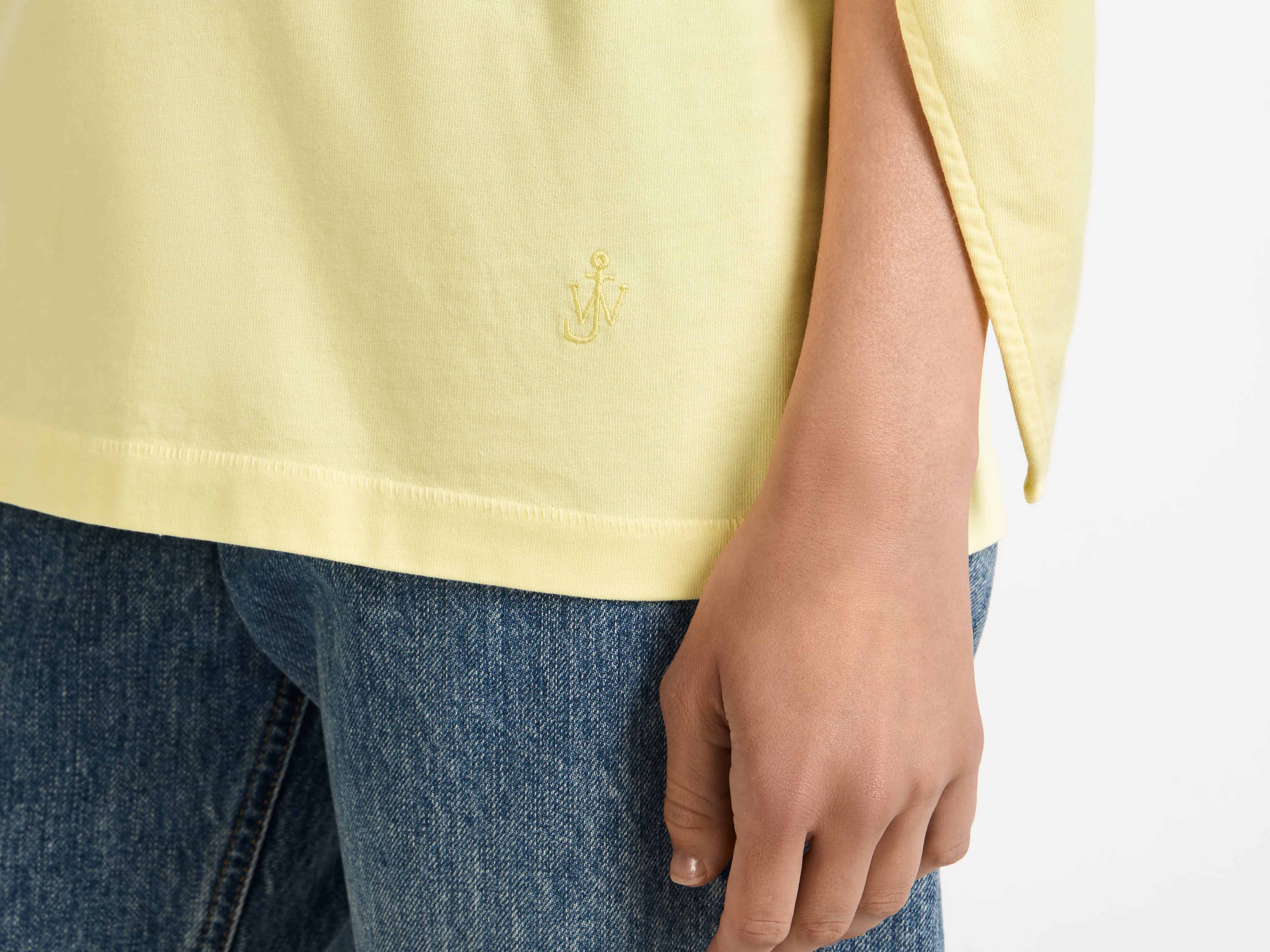 KNOTTED SLEEVE T-SHIRT IN YELLOW - 6