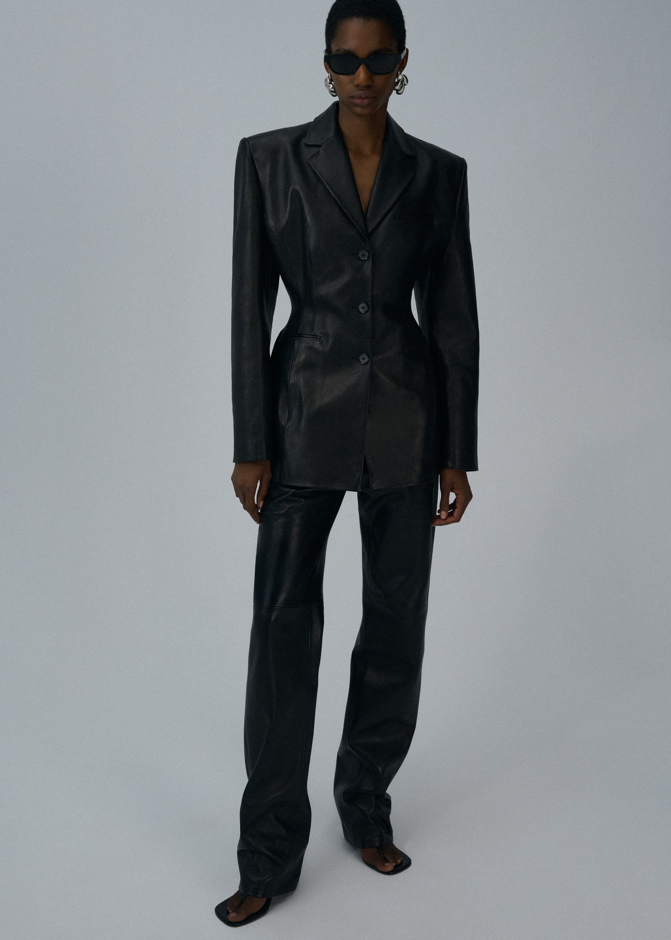 Flared leather pants in black - 3