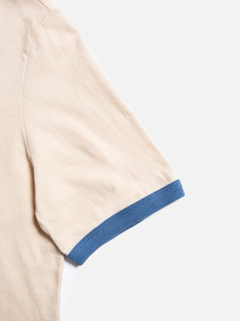 Lova Gitarr T-Shirt Dusty White 5