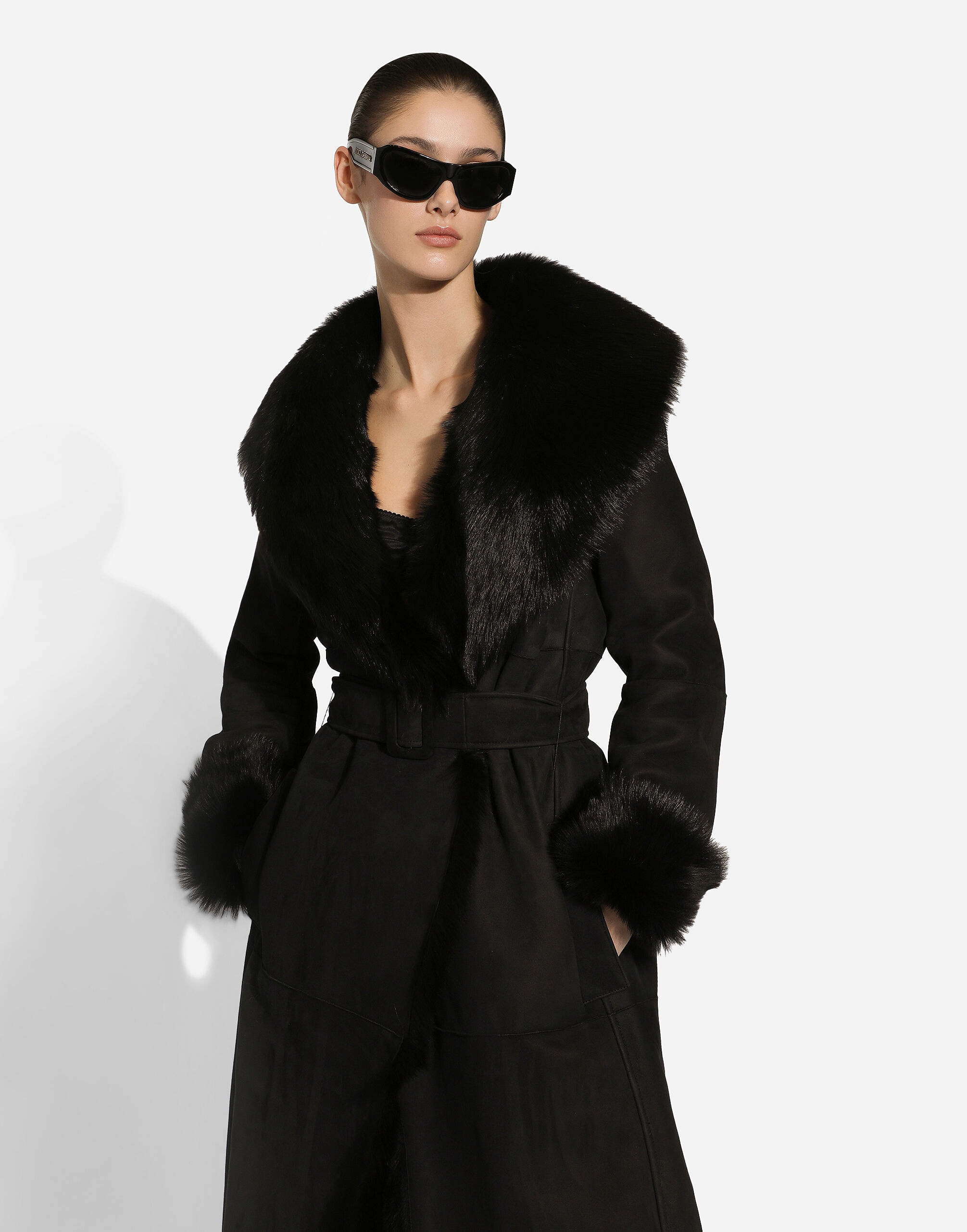 Shearling coat with belt - 4