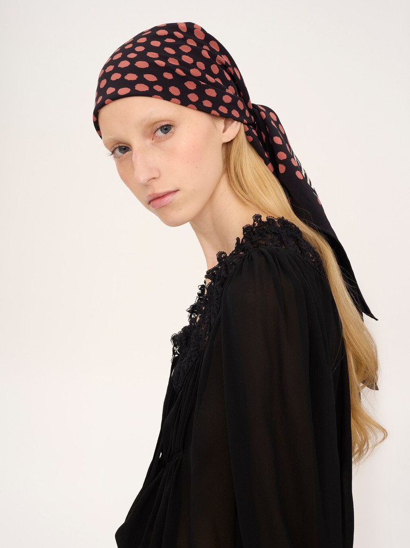 THE CHLOÉ SPOTTED SQUARE SCARF IN SILK 4
