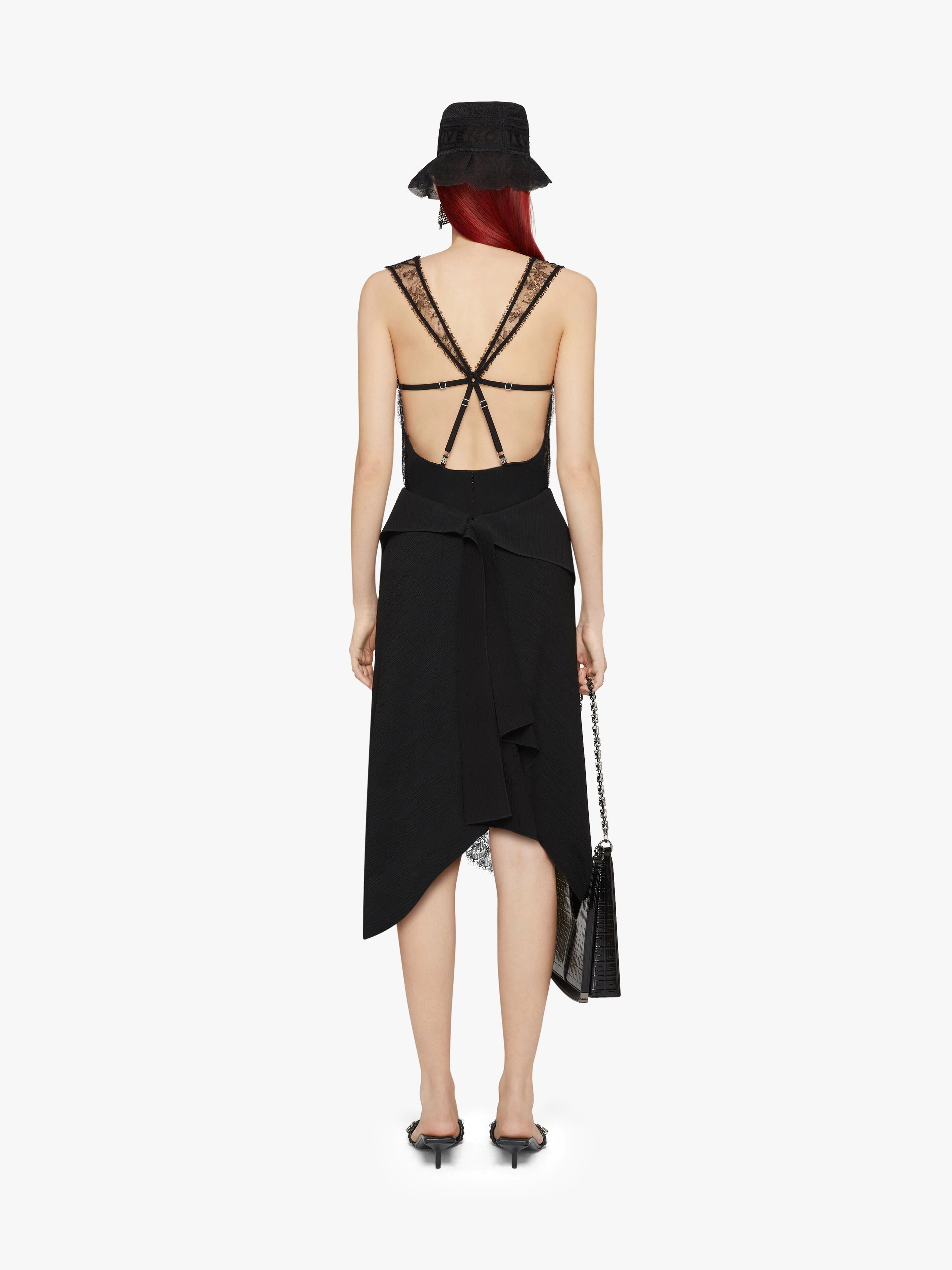 ASYMMETRICAL SKIRT IN CREPE IN LACE - 4