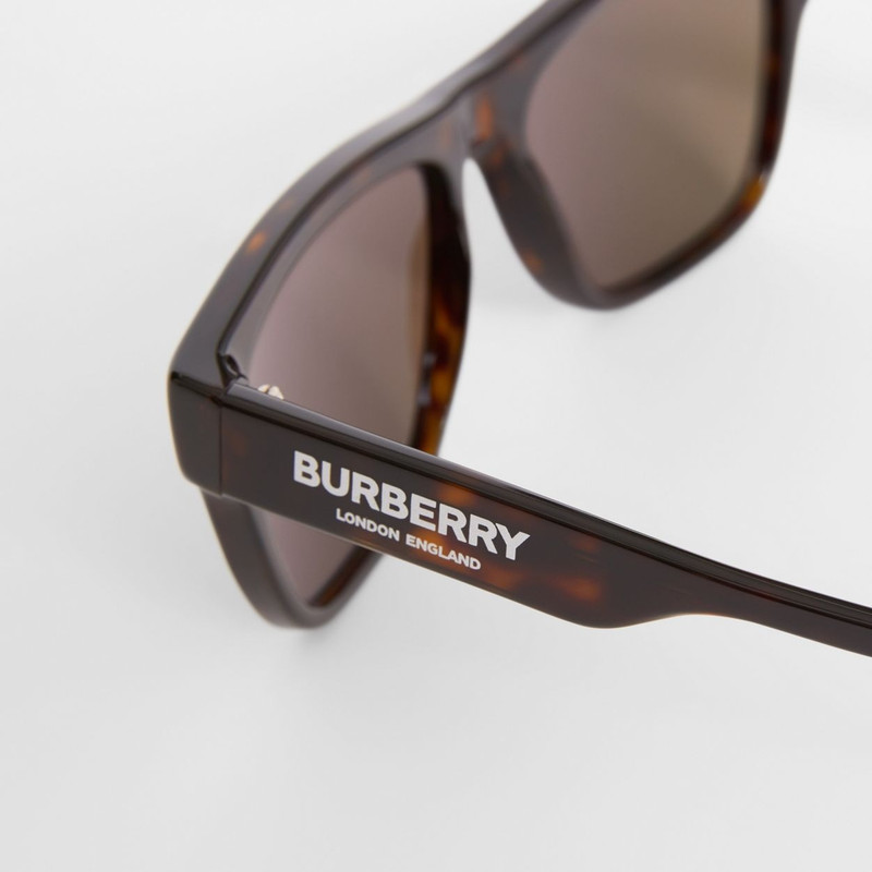 Burberry Square Frame Sunglasses outlook
