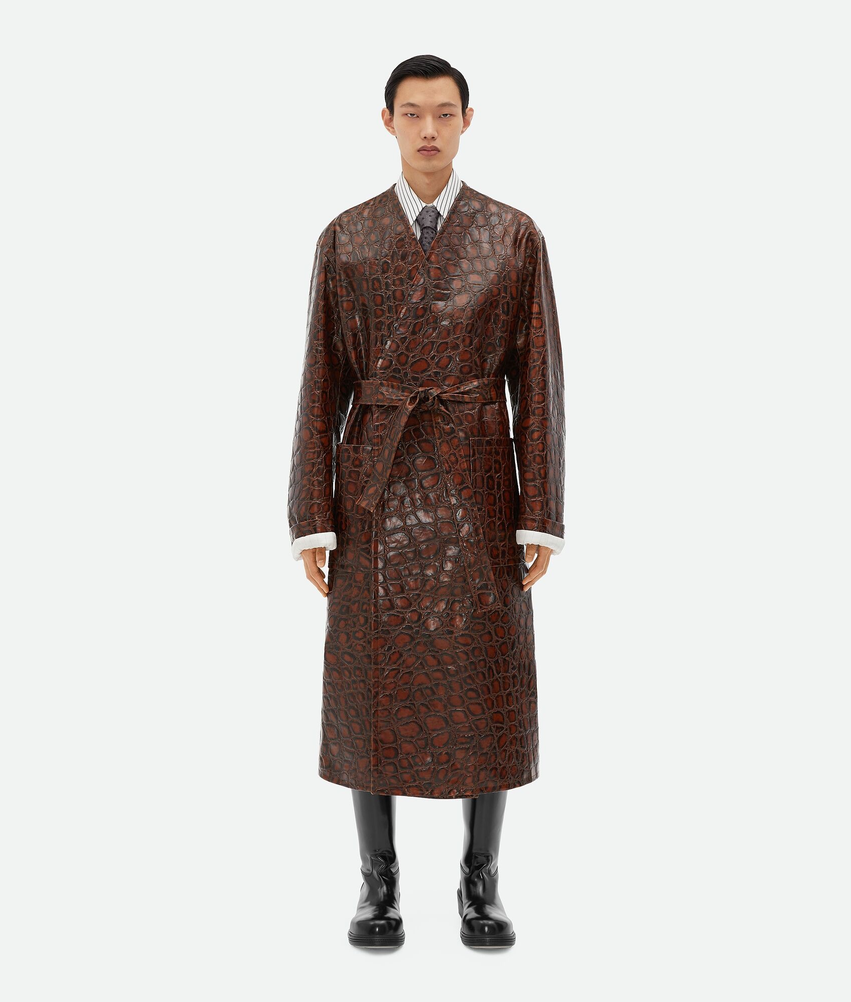 Crocodile-Effect Leather Coat - 4