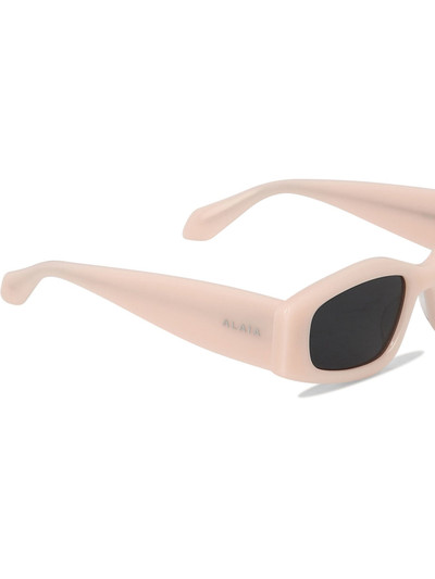 Alaïa With Geometric Shape Sunglasses Pink outlook