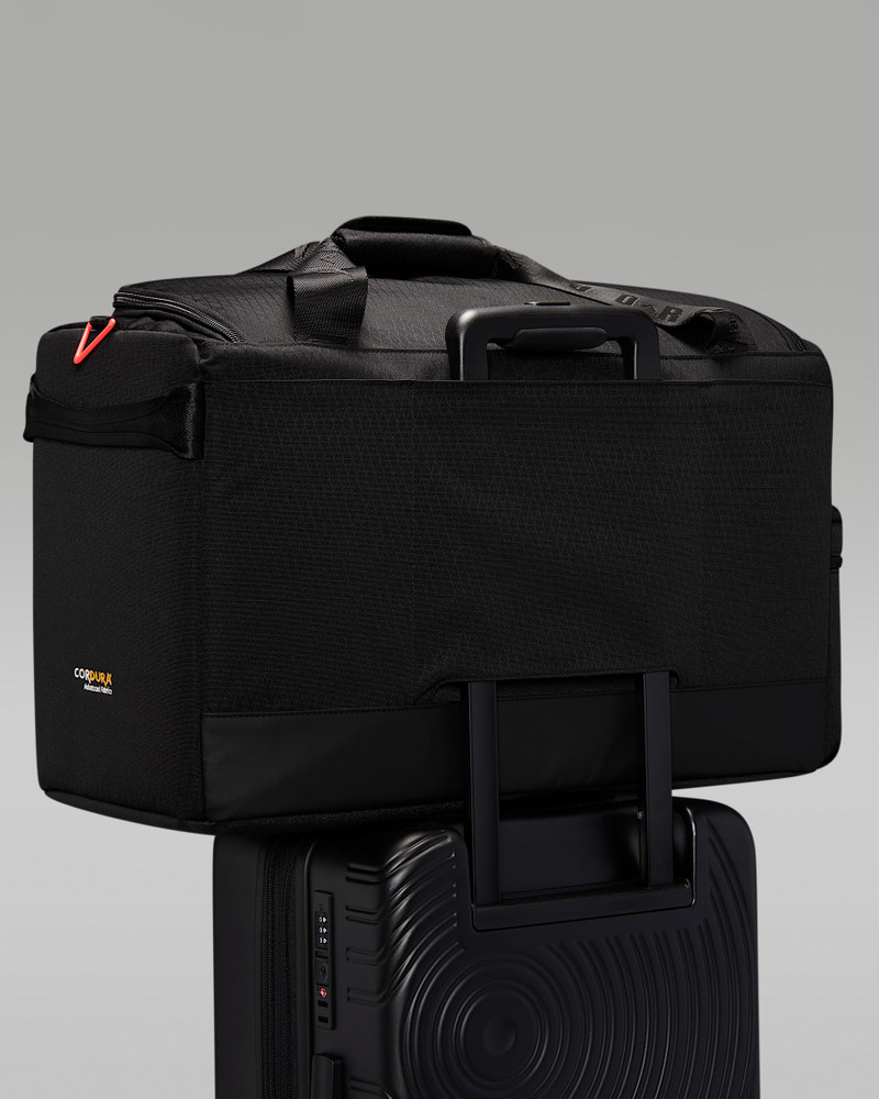 Jordan Collectors Duffel (44L) 8