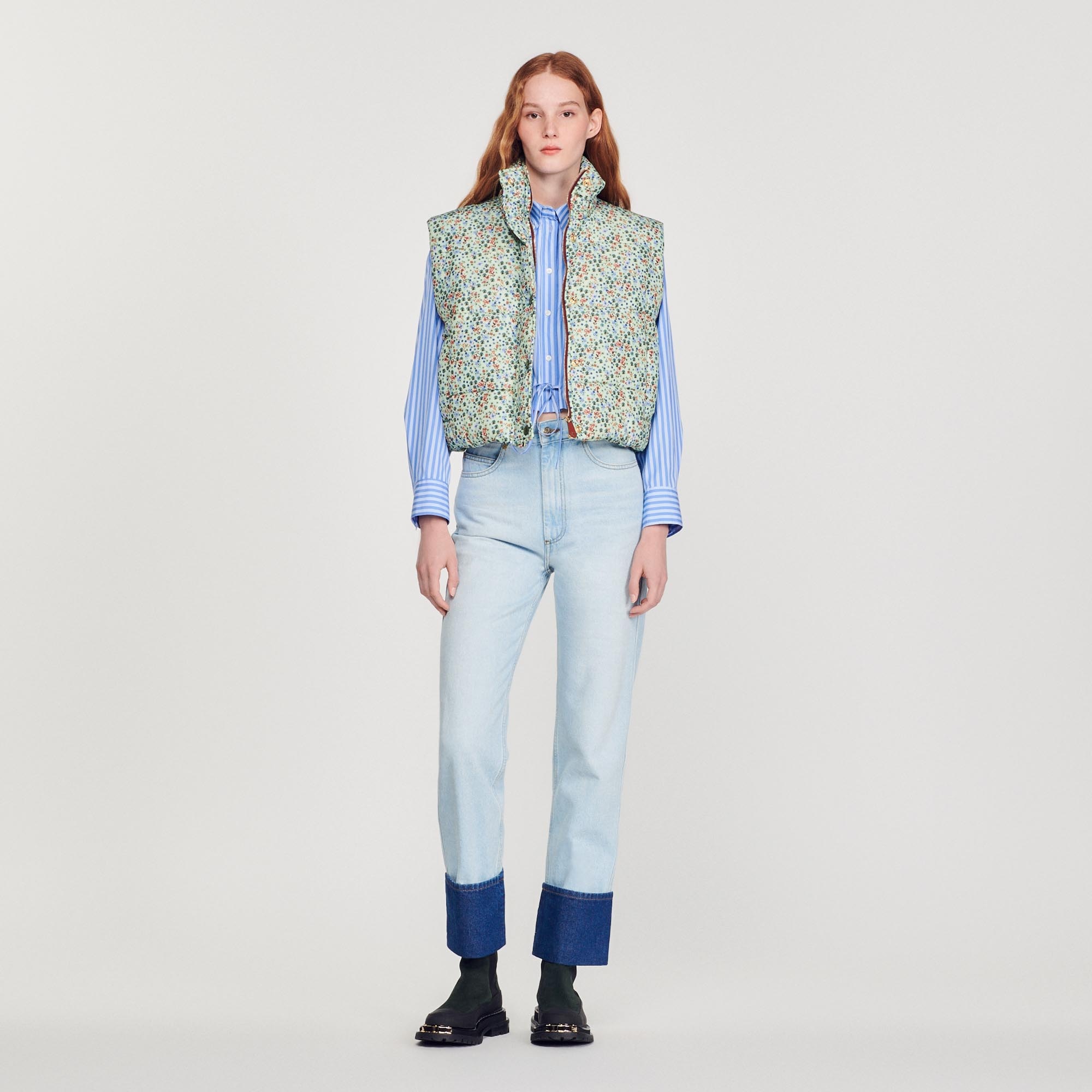 Short padded vest and print - 3