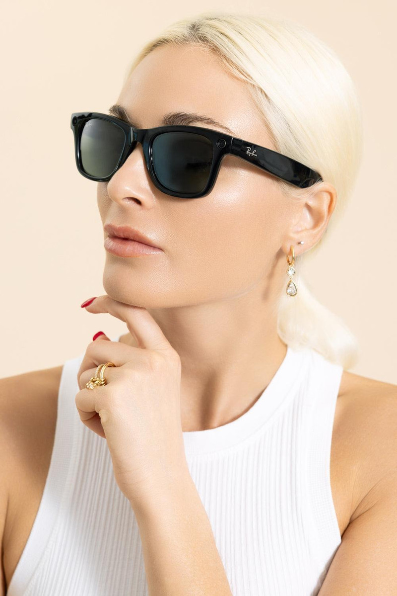 Ray-Ban Meta Wayfarer Sunglasses - Shiny Black Green outlook