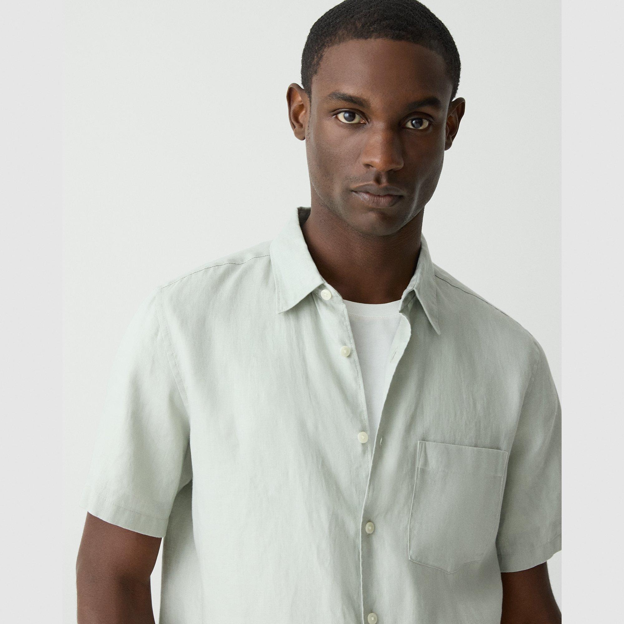 Irving Short-Sleeve Shirt in Relaxed Linen - 5