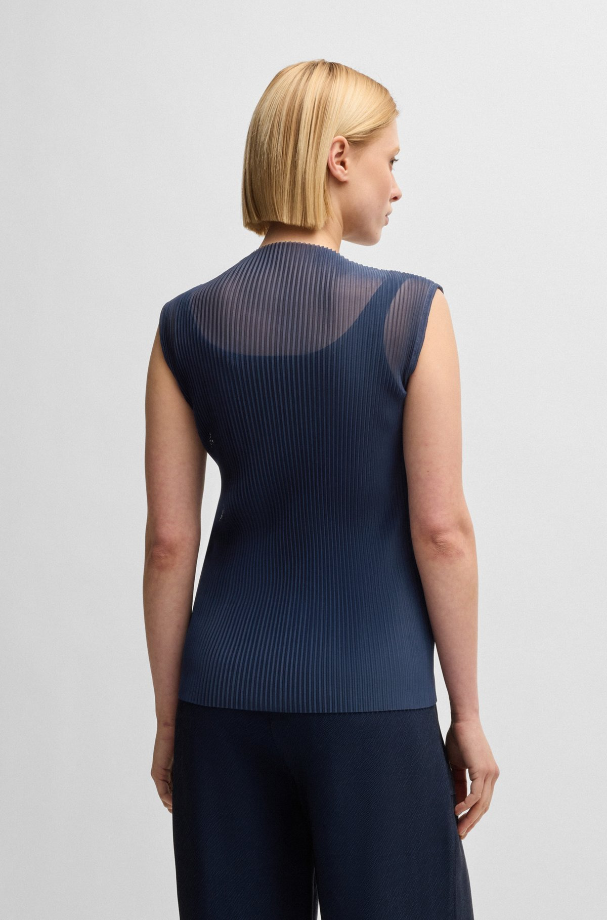 SLEEVELESS PLISSÉ-PLEATED TOP - 4