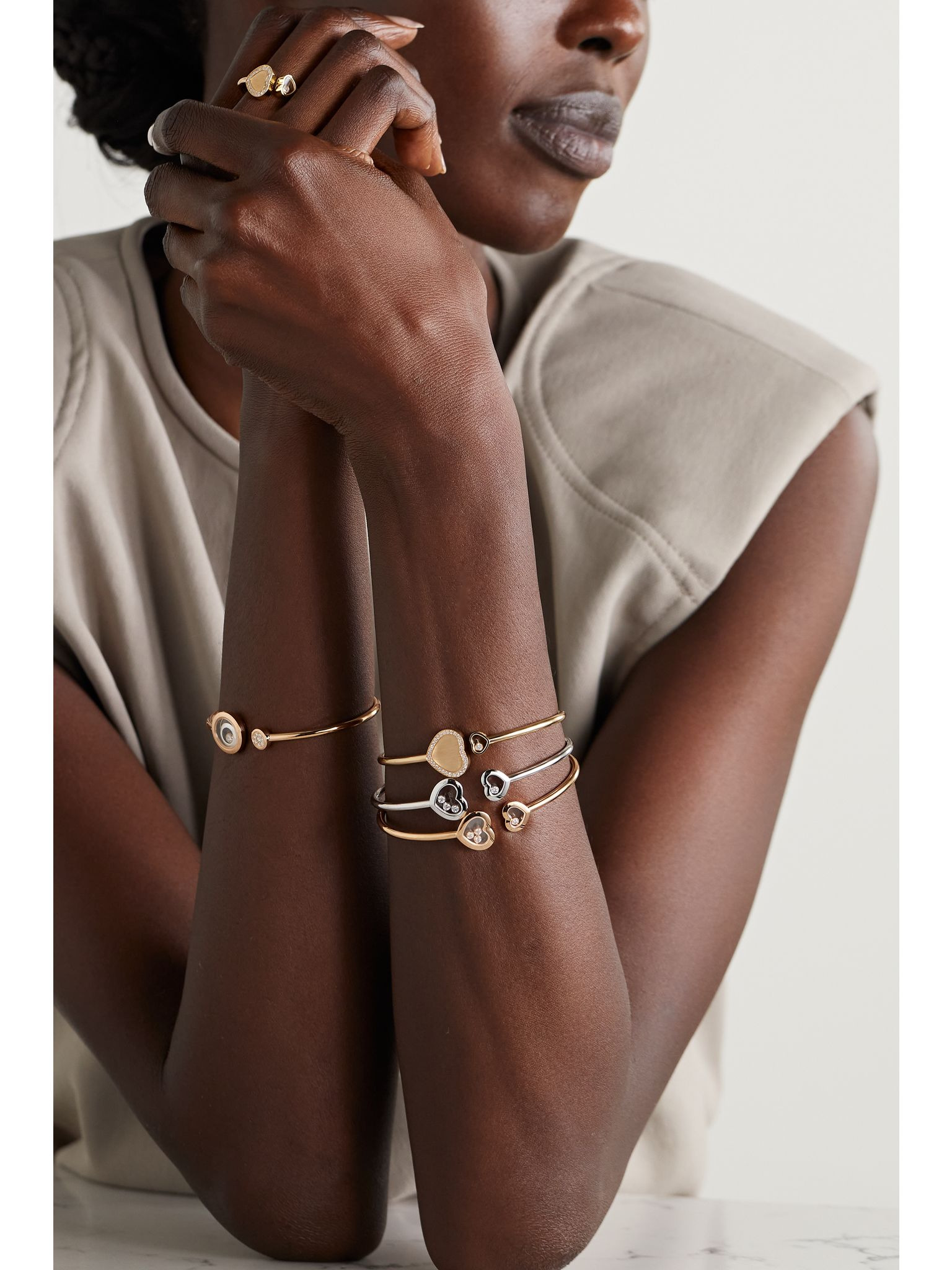 Happy Hearts 18-karat gold diamond cuff Gold - 5