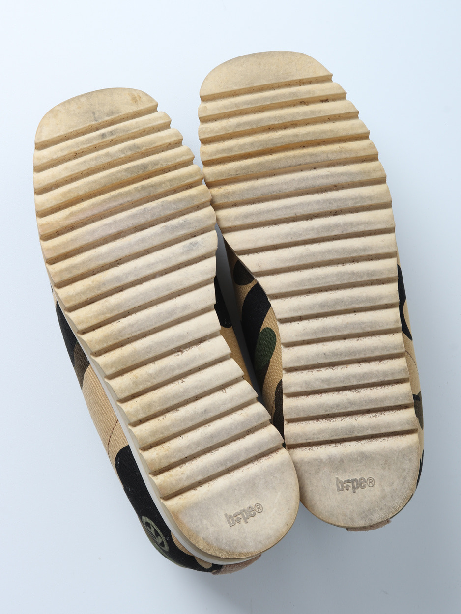 A BATHING APE - 10