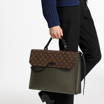 Louis Vuitton Robusto Briefcase outlook