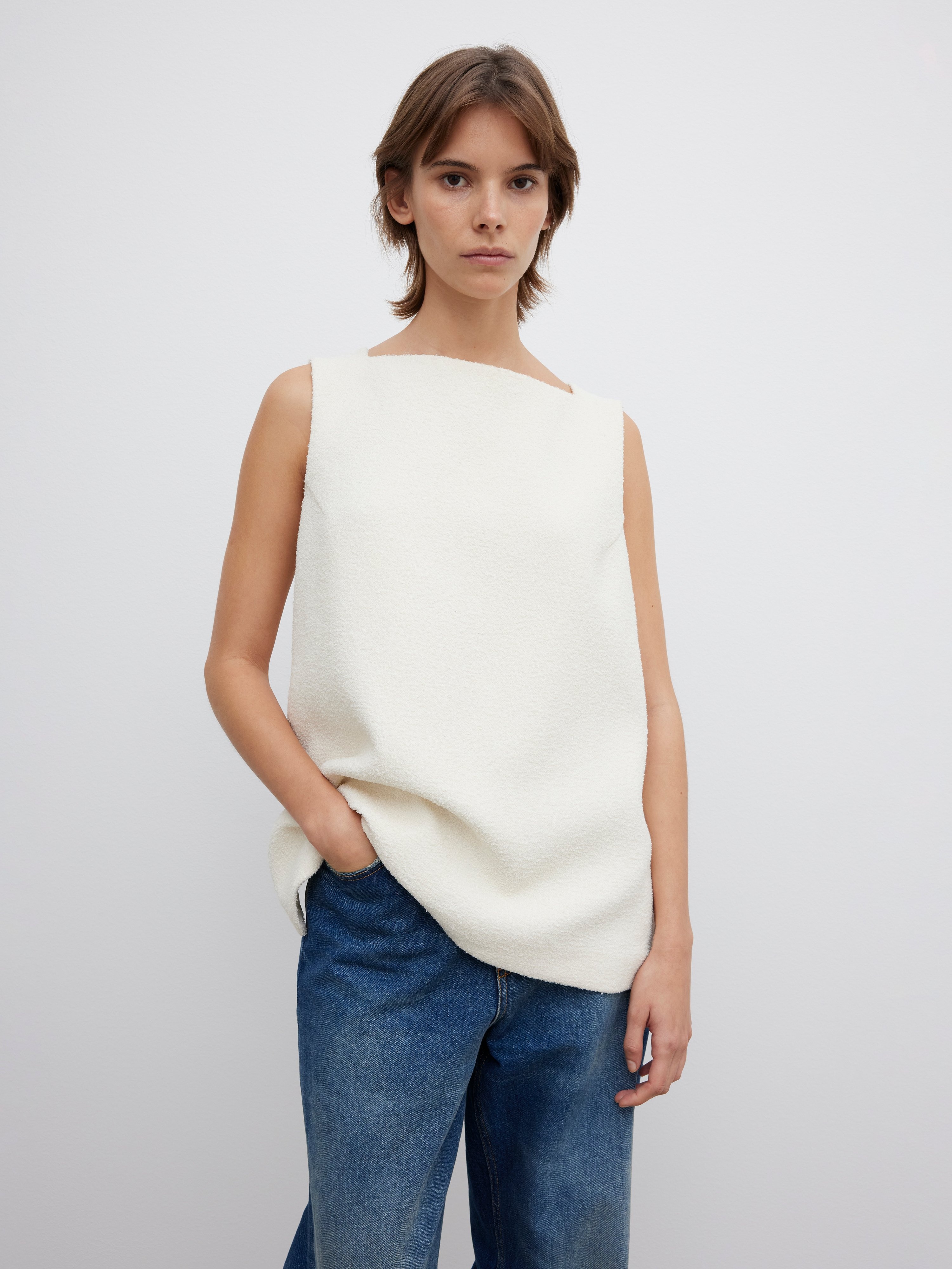 Open back bouclé top - 2