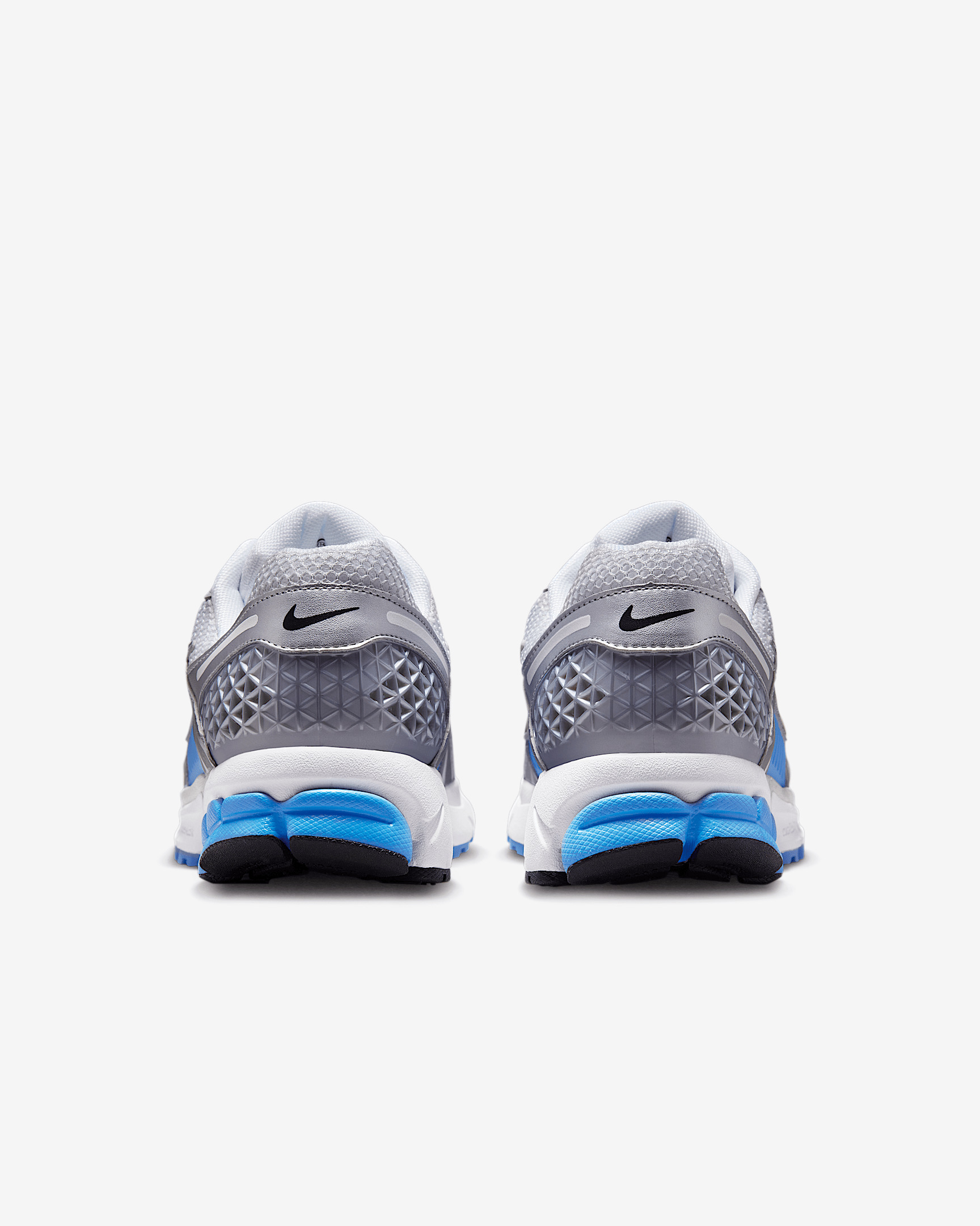 Nike Zoom Vomero 5 Men's Shoes - 6