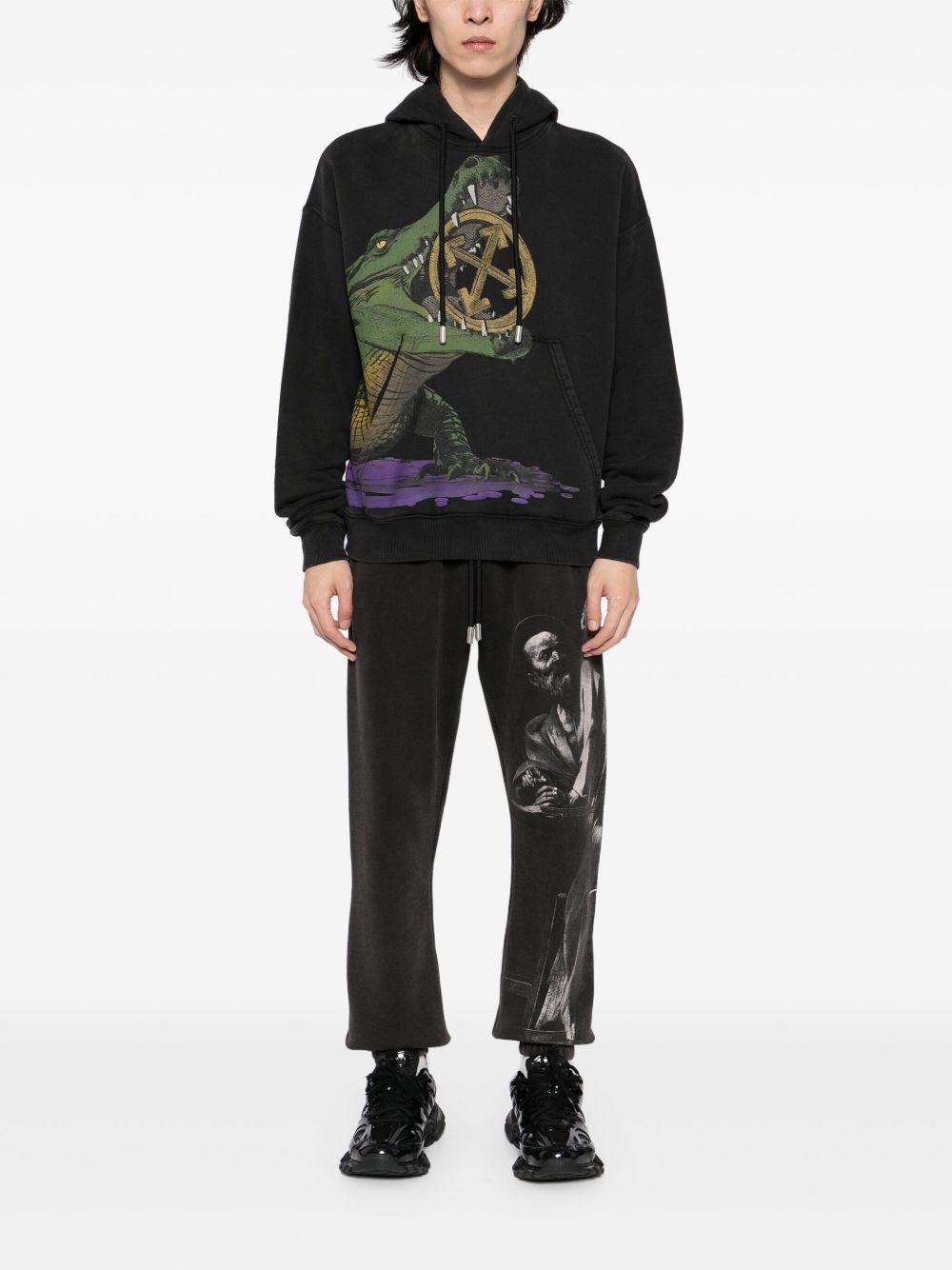 graphic-print pants - 2