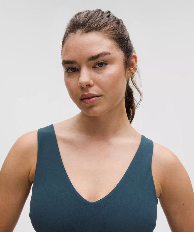 lululemon Align™ V-Neck Bra *Light Support, DDD/G Cup 4