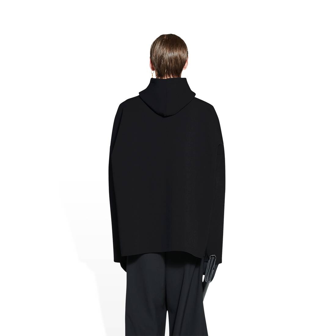 Hoodie in Black - 4